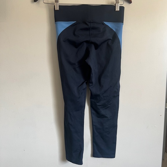 Heroine Sport crop leggings - Picture 3 of 3